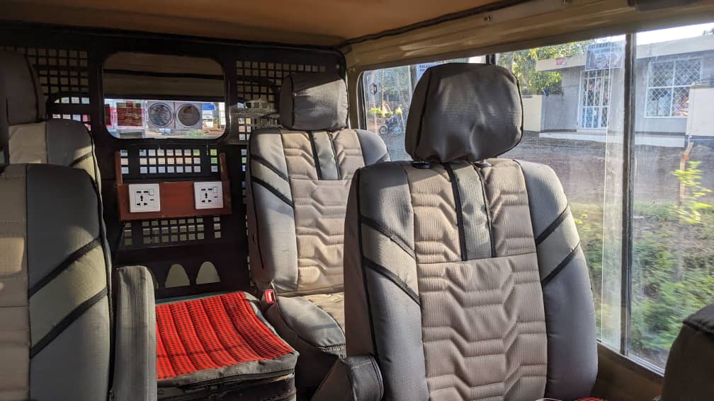 4x4 Car rental in Serengeti