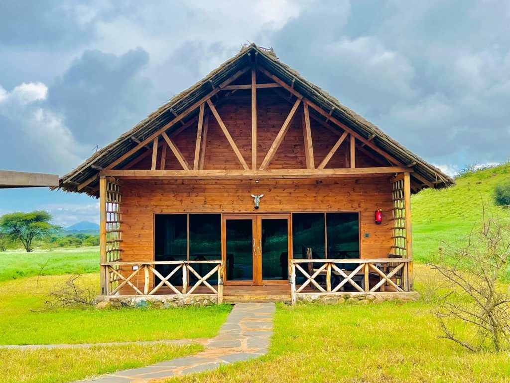 2-Day Serval Wildlife Park from Zanzibar